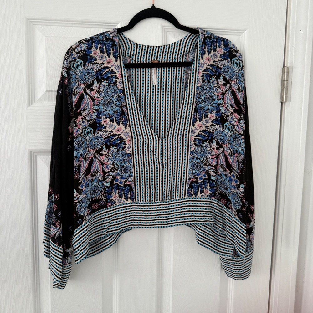 Free People Black Blue Floral Stripe V Neck Long Sleeve Blouse Top XS FLAW